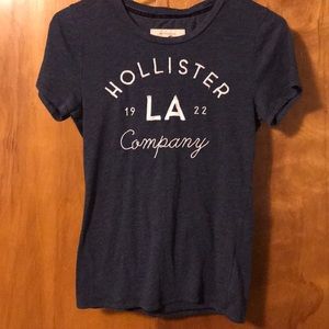 Women’s Hollister T shirt size Medium